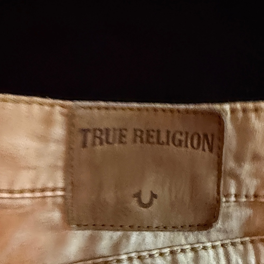 True Religion Tan Jean Shorts for Men - Picture 5 of 5